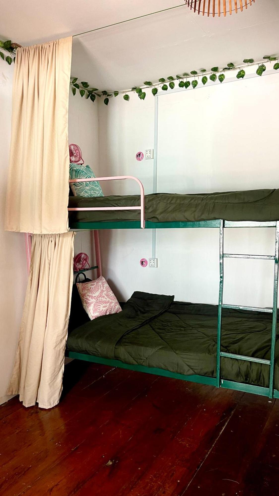 Yaiya Hostel & Smoothie Bar Kaoh Touch Екстер'єр фото